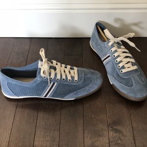 Ellen Degeneres Escondido sneaker sz 9